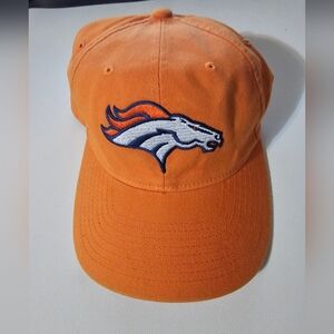 Denver Broncos Fitted